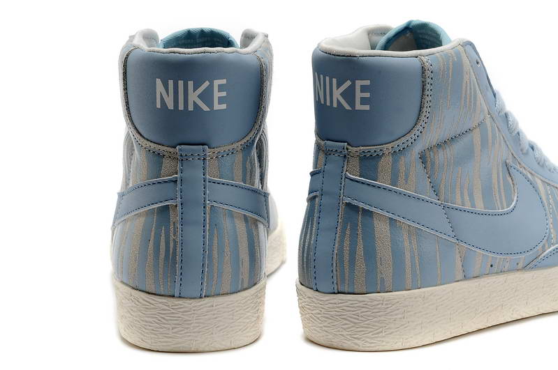 Nike Blazer Mid Suede chaussures des femmes de bleu o la creme (2)